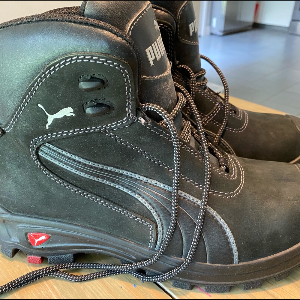 Puma men’s safety work boots size 10